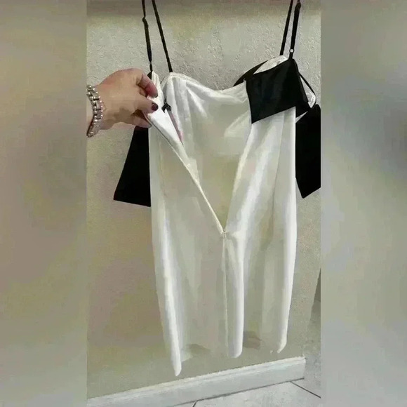 NWT Cleo Two Tone Color Block Off-The-Shoulder Bow Satin Mini Dress - Picture 5 of 8